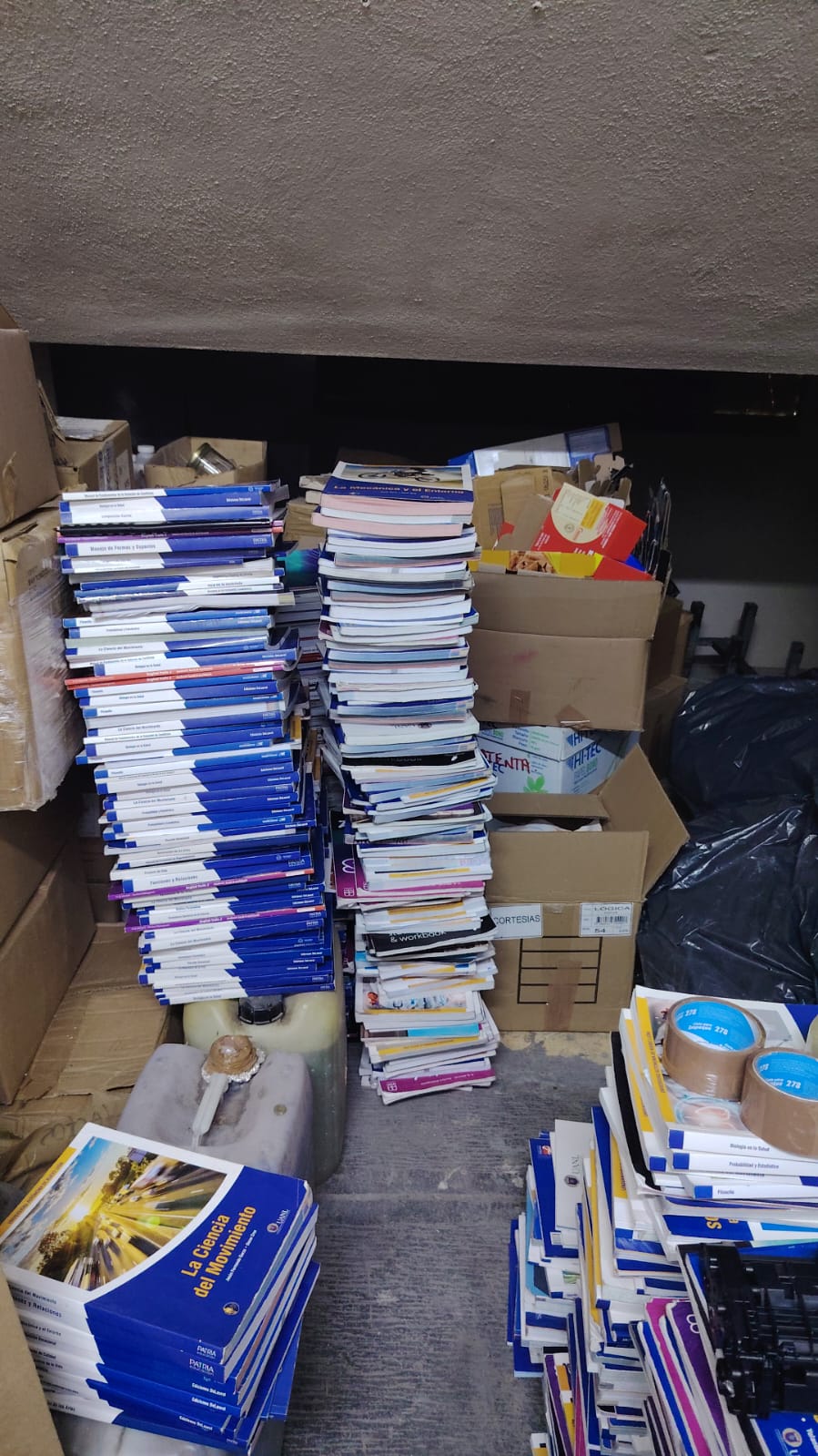 Recolección de papel y archivo empresarial en Monterrey